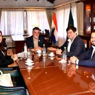 La ARP recibió la visita de una delegación del CAS y del IICA
